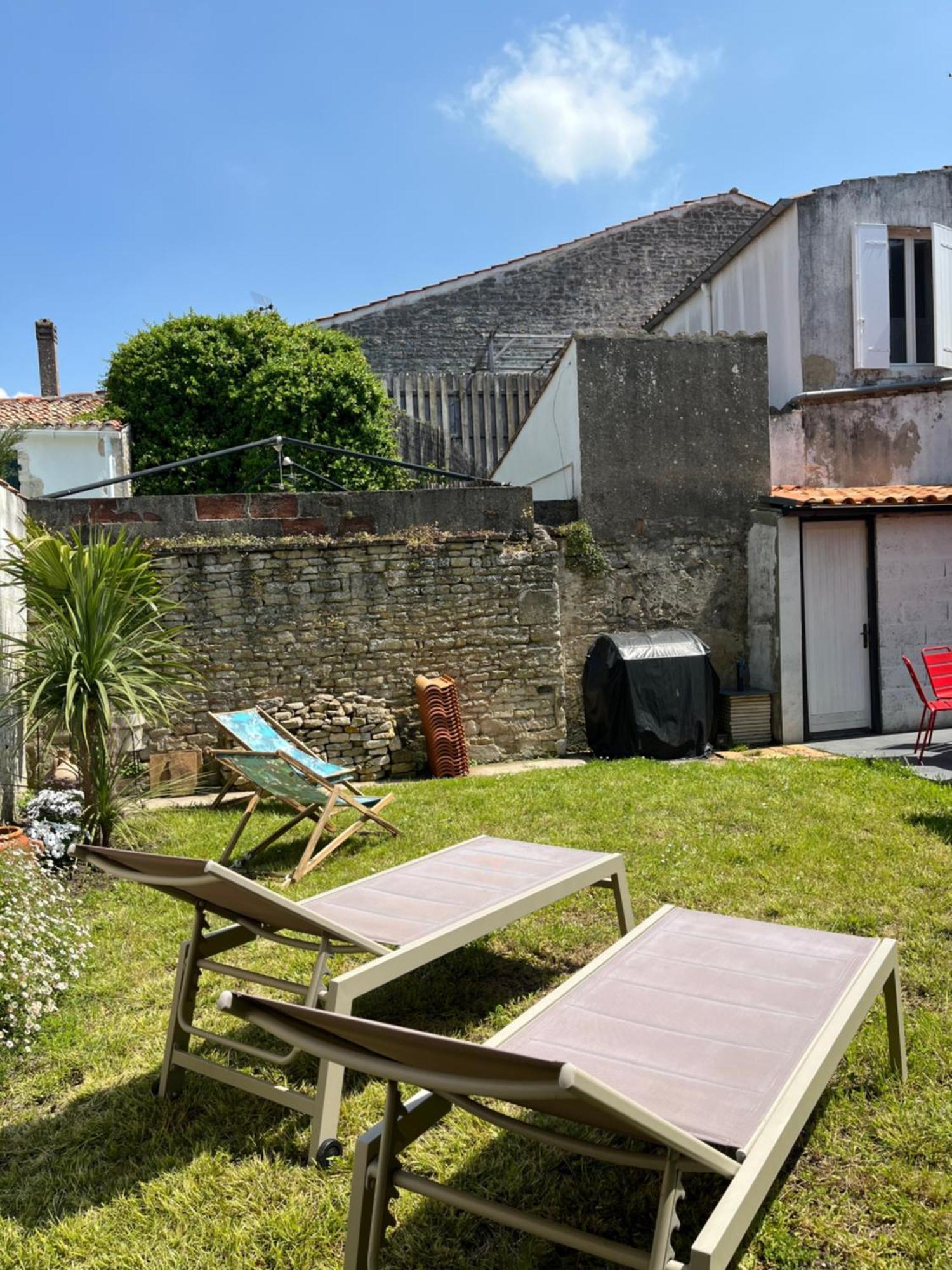 Elegante Maison Familiale Au Coeur Des Remparts De La Citadelle Le Chateau-d'Oleron Exterior foto